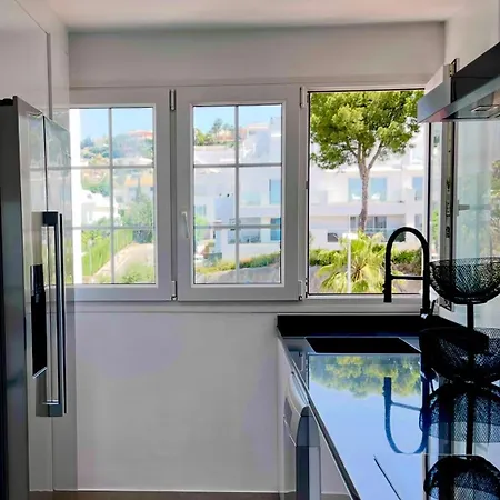 Keywise Beachhouse Oceanblue Duplex De Lujo En Primera Linea Con Vistas Espectaculares , Solarium Privado Y Piscina Appartement Benalmádena