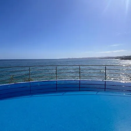 Beachhouse Oceanblue Duplex De Lujo En Primera Linea Con Vistas Espectaculares , Solarium Privado Y Piscina By Key Wise 베날마데나코스타